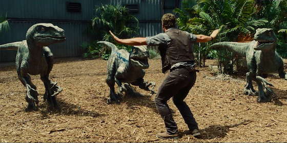 Post image for ‘Jurassic World’ is bronto-dumb
