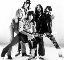 This is Spinal Tap (1984) 2 – michael mckean r j parnell christopher guest david kaff harry shearer this is spinal tap 001