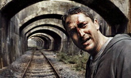 rocknrolla gerard butler russians train tracks